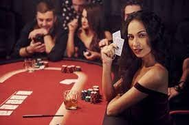 100slot Deposit, Pendapatan & Duit